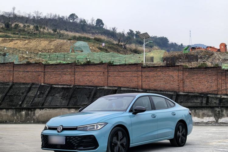 Used Volkswagen Passat 2025 Pro 380TSI Starry Dragon Luxury Edition