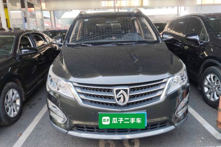 Used Baojun 560 2015 1.8L Manual Elite Edition

