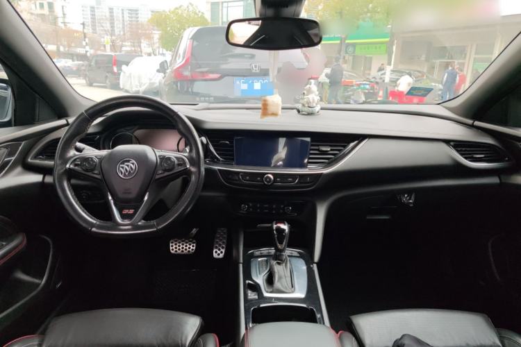 Used Buick Regal 2017 GS 28T Prestige Model