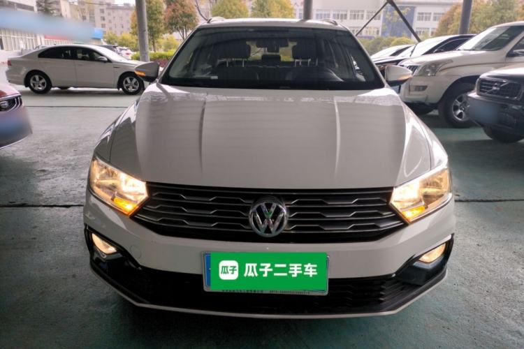 Used Volkswagen C-TREK 2017 230TSI DSG Comfort Version
