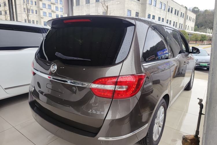 Used Buick GL8 2015 2.4L Luxury Business Premium Edition