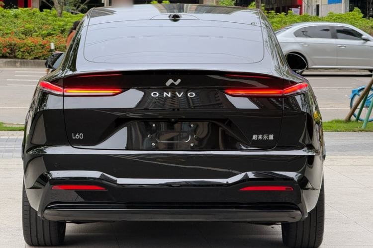 Used ONVO L60 2024 85 kWh Rear-Drive Version
