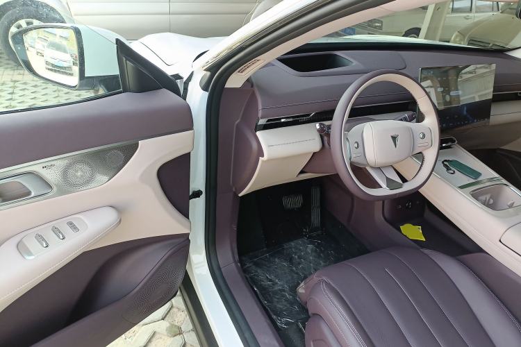 Used Deepal S07 2026 230Ultra with Huawei Qiankun ADS SE Edition
