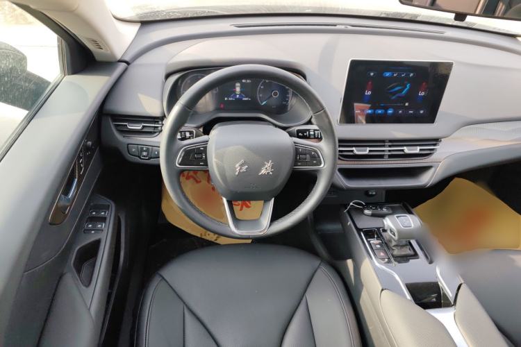 Used Hongqi E-QM5 2021 Charging Version Flagship Edition Steering Wheel