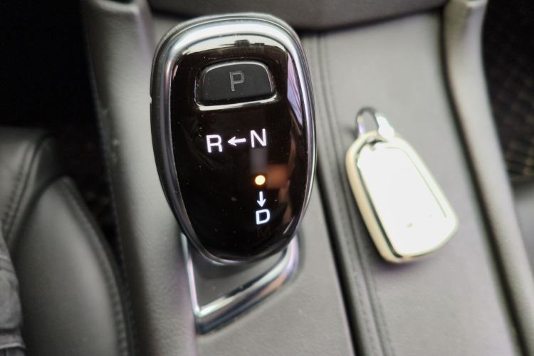 Used Cadillac XT5 2018 25T Luxury Model
