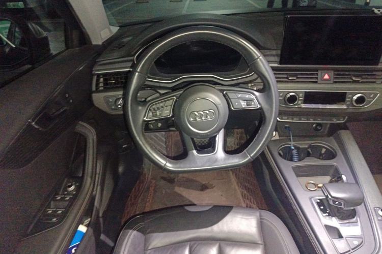 Used Audi A4 2021 allroad quattro Explorer Steering Wheel