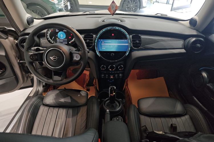 Used MINI MINI 2022 2.0T COOPER S Artist