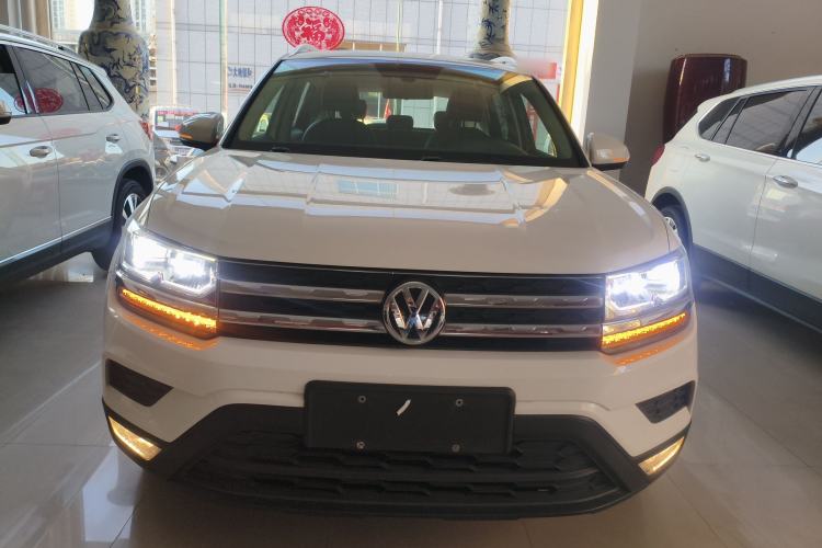 Used Volkswagen Tharu 2020 280TSI Two-Wheel Drive Luxury Edition China VI Standard
