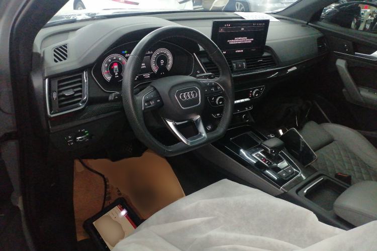 Used Audi Q5L Sportback 2022 Updated 40 TFSI Luxury Edition