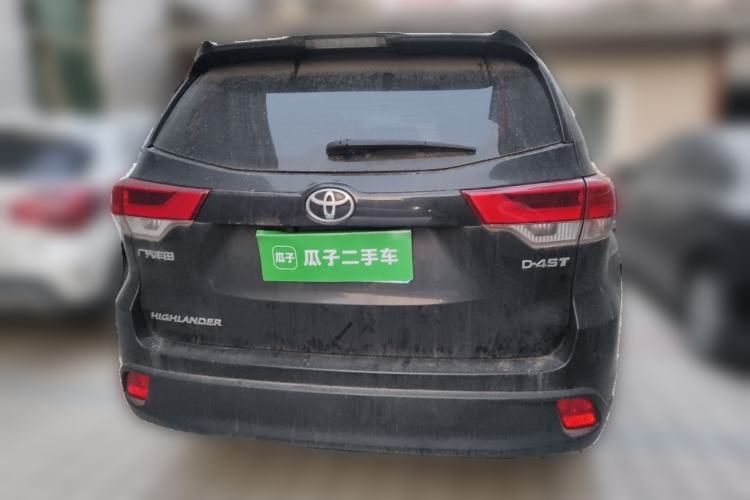 Used Toyota Highlander 2018 2.0T Two-Wheel Drive Elite Version 5 Seats China VI Standard