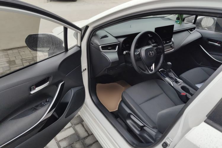 Used Toyota Corolla 2023 1.8L Smart Electric Hybrid Dual-Motor Pioneer Edition
