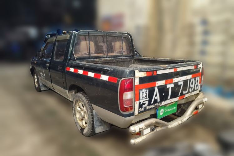 Used Dongfeng Ruichi 2010 3.0T Diesel Two-Wheel Drive Standard Version ZD30D13-3N