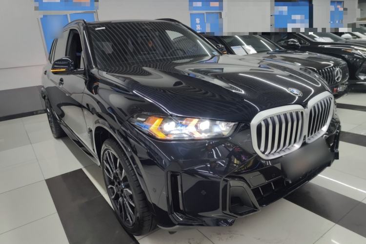 Used BMW X5 2023 xDrive 40Li M Sport Night Edition Package