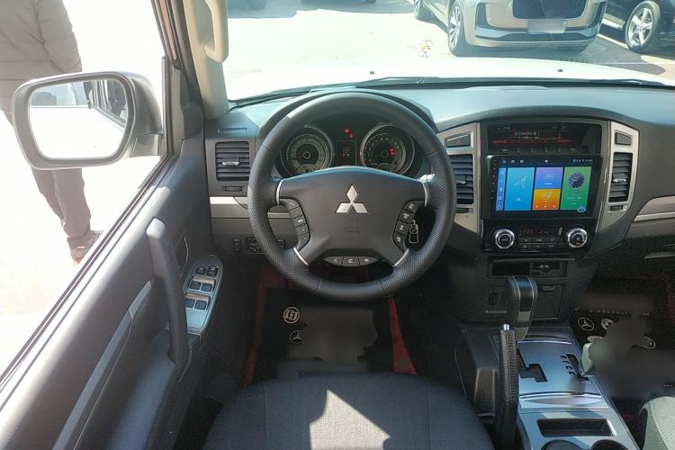 Used Mitsubishi Pajero 2020 3.0L Automatic Standard Edition