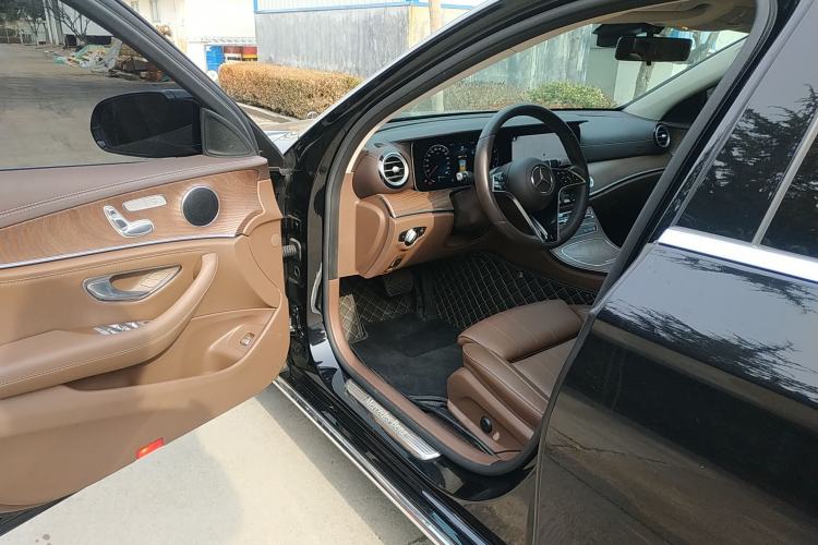 Used Mercedes-Benz E-Class 2022 E 260 L