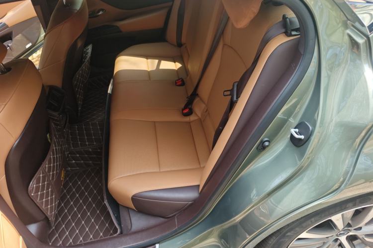 Used Lexus ES 2020 260 Excellence Edition