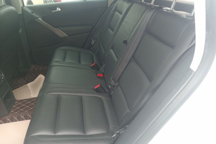 Used Volkswagen Tiguan 2012 1.8TSI Automatic Two-Wheel Drive Trend Edition Left Rear Seat