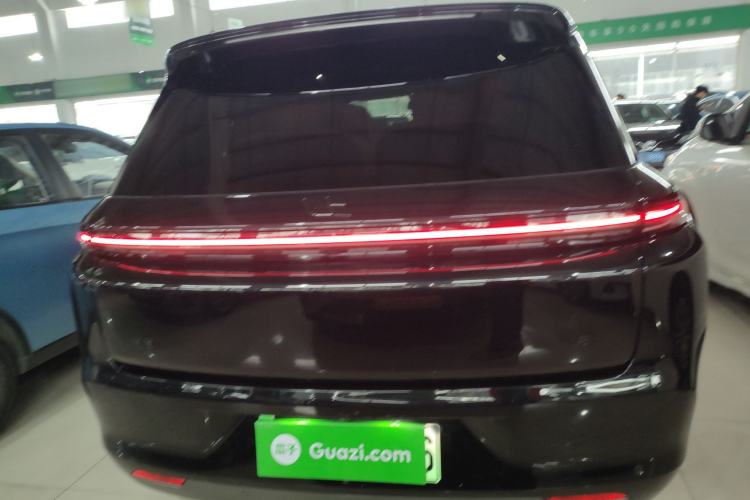Used Li Auto L8 2023 Pro Model
