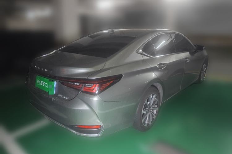 Used Lexus ES 2025 200 Premium Edition

