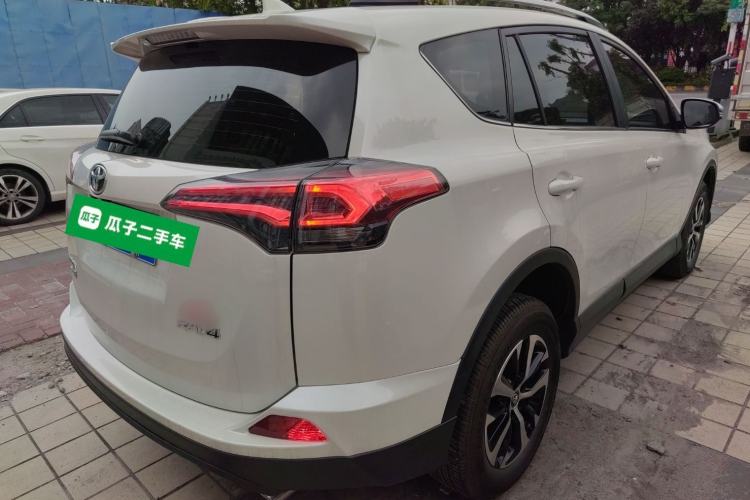 Used Toyota RAV4 2019 2.0L CVT Two-Wheel Drive Pioneer Edition China VI Standard Rear Right 45 Deg