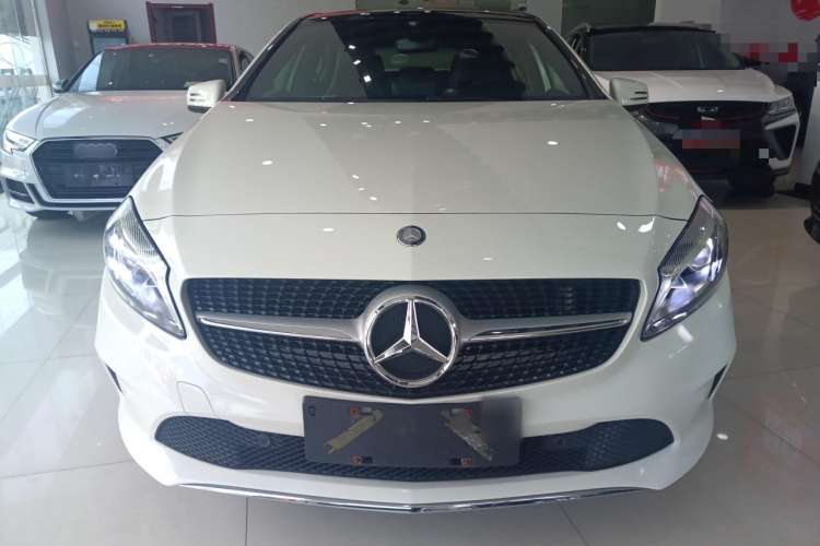 Used Mercedes-Benz A-Class 2016 A 200 Fashion Model
