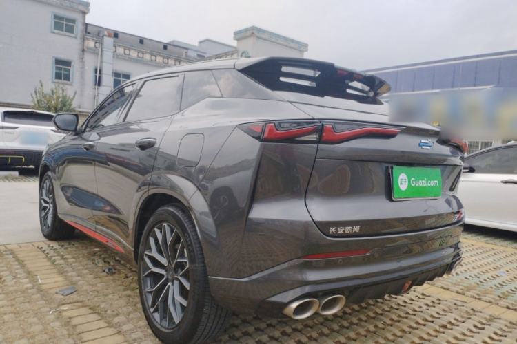 Used CHANGAN OSHAN Z6 2023 Blue Whale 1.5T DCT Smart Luxury Model Exterior 2