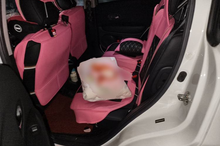 Used Honda Vezel 2017 1.8L CVT Front-Wheel Drive Pioneer Edition Left Rear Seat