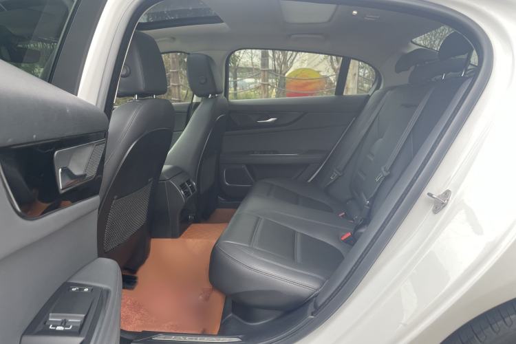 Used Jaguar XEL 2020 2.0T 200 PS S Advanced Elegance Edition