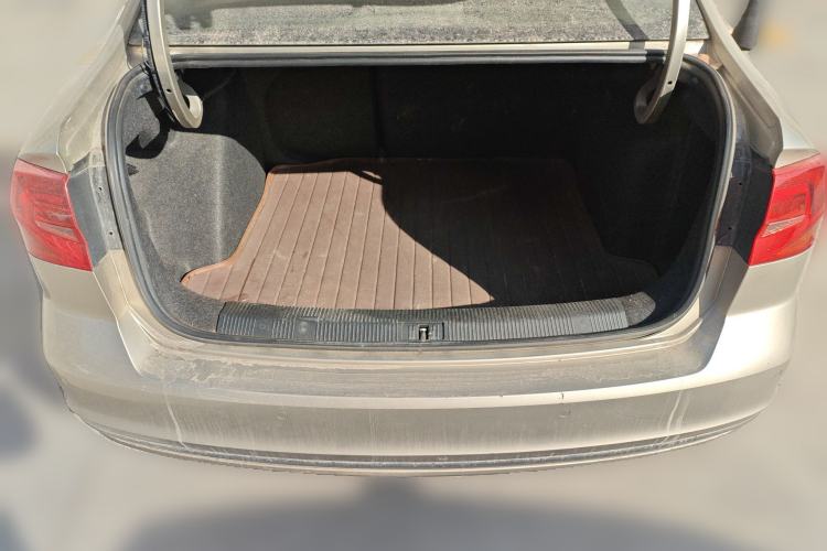 Used Volkswagen Bora 2016 1.6L Manual Comfort Model