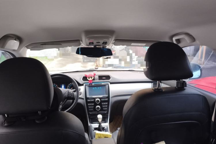 Used Haval H2 2016 Red Label 1.5T Manual Two-Wheel Drive Urban Edition