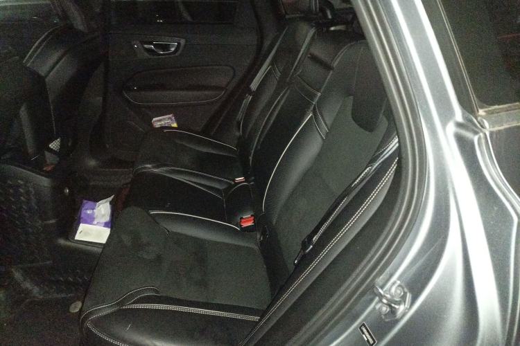 Used Volvo XC60 New Energy 2019 T8 E-Drive Hybrid Intelligent Luxury Sport Edition China VI