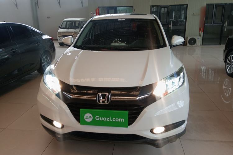 Used Honda Vezel 2017 1.8L CVT Front-Wheel Drive Pioneer Edition Front
