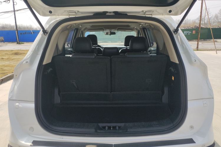 Used Dongfeng Fengon 580 2016 1.8L Manual Comfort Model
