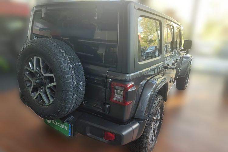 Used Jeep Wrangler 2024 2.0T Sahara Four-Door Edition
