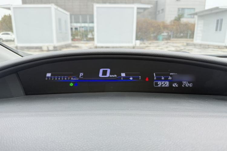 Used Honda Jade 2017 1.8L automatic Comfort version 5 seats
