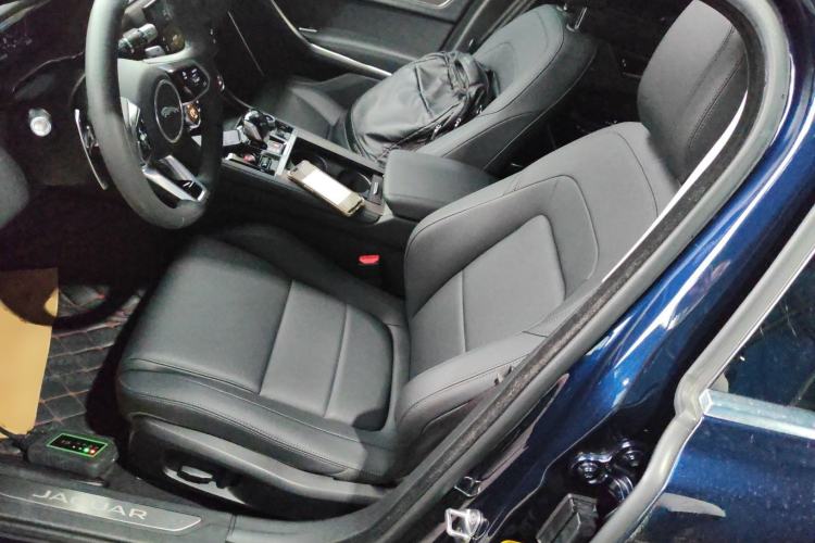 Used Jaguar XFL 2021 XFL 2.0T P200 Two-Wheel-Drive Elite Luxury Edition Left Front Seat