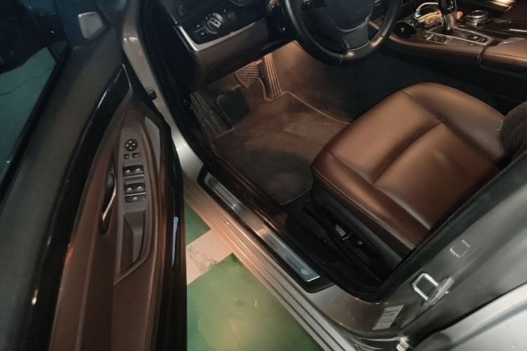 Used BMW 5 Series 2014 525Li Luxury Design Package