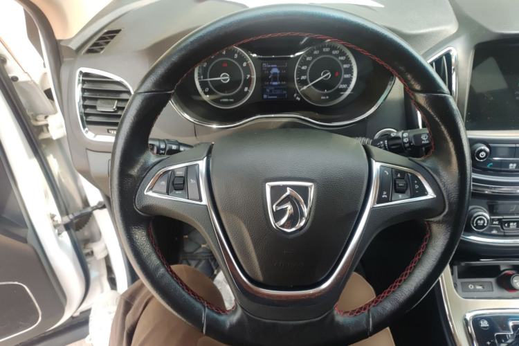Used Baojun 560 2016 1.8L iAMT Luxury Model Steering Wheel
