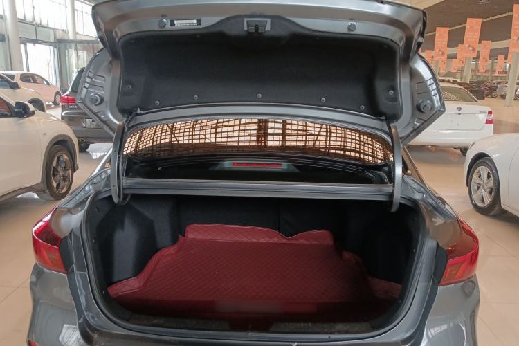 Used CHANGAN Eado 2024 PLUS Blue Whale NE 1.4T GDI DCT High-Energy Edition Trunk