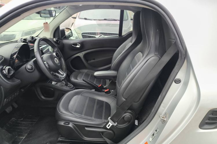 Used smart fortwo 2018 0.9T 66kW Hardtop Pioneer Edition China V Emission Standard