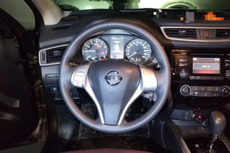 Used Nissan Qashqai 2016 2.0L CVT Elite Edition Steering Wheel