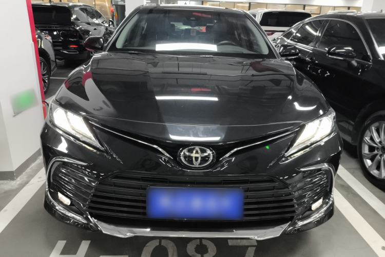 Used Toyota Camry 2023 2.0G Luxury Edition Front
