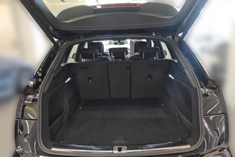 Used Audi Q5L 2024 40 TFSI Luxury Dynamic Edition Trunk