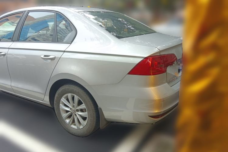 Used Volkswagen Bora 2017 1.6L Automatic Fashion Model
