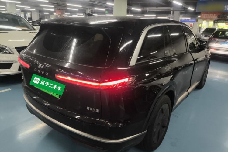 Used ONVO Luxeed L90 2025 Model—Ultra Six-Seater Version Rear Right 45 Deg