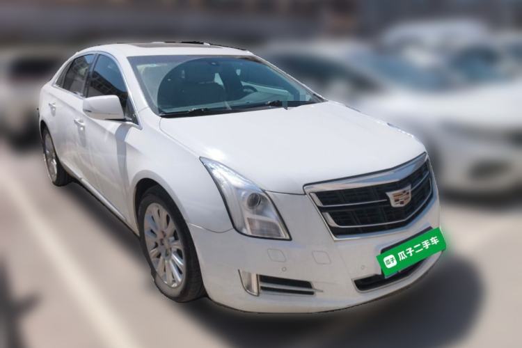 Used Cadillac XTS 2017 28T Elite Model Front Right 45 Deg