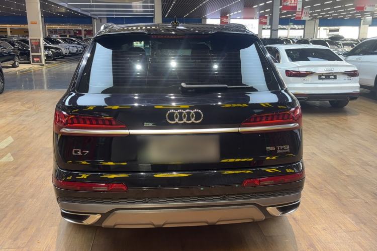 Used Audi Q7 2020 55 TFSI quattro S line sports model Exterior 5