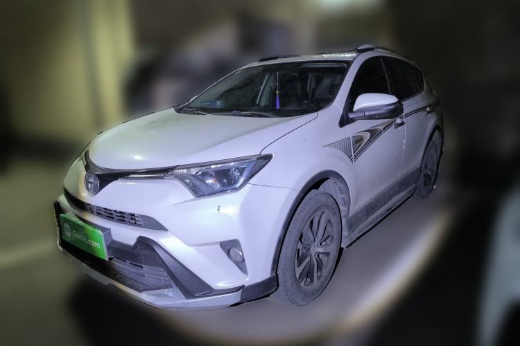 Used Toyota RAV4 2016 2.0L CVT Two-Wheel Drive Fashion Edition China V Standard