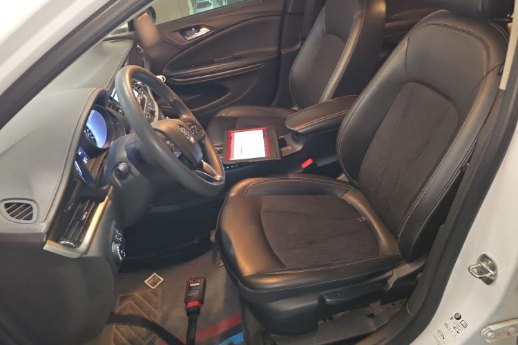 Used Buick Verano 2020 20T CVT Leading Edition Left Front Seat