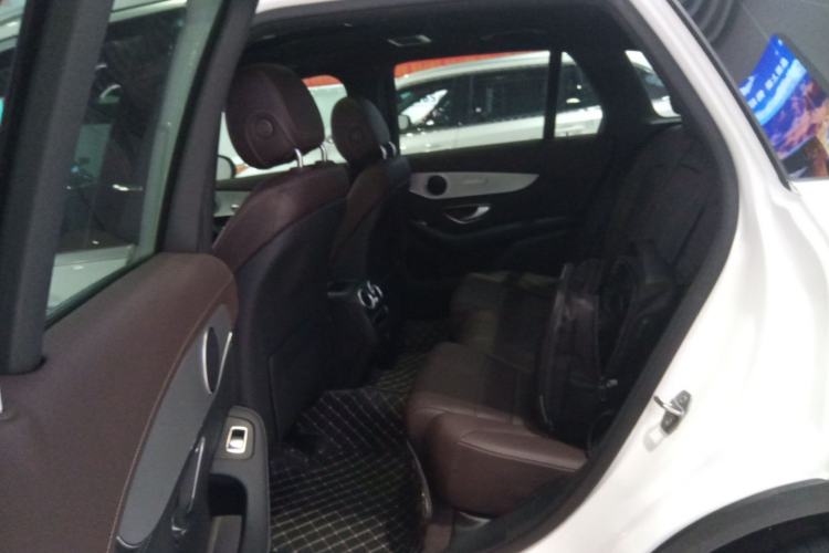 Used Mercedes-Benz GLC 2020 Facelifted GLC 260 L 4MATIC Dynamic Edition
